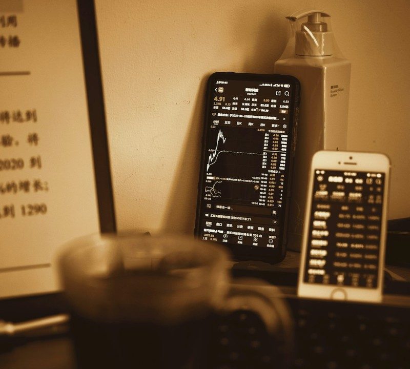 Give Your iPhone Screen Recording a Voiceover