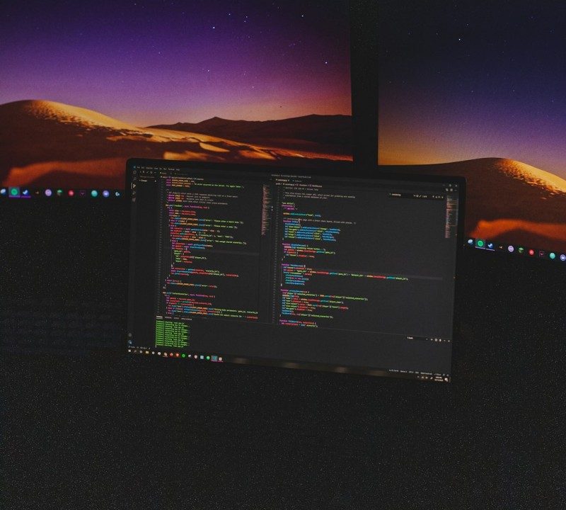 Ubuntu vs Mint vs Debian: Which Linux Distro Should You Choose?