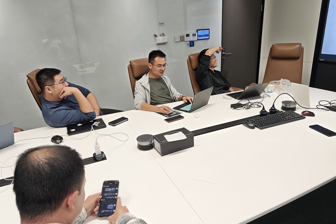 How to Use Discord for Meetings With Discord NotesBot