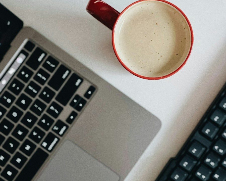 4 Online Course Platforms Like Thinkific For Selling Courses