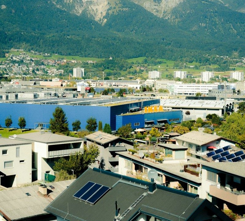 Solar Monitoring Apps Like Enphase Enlighten That Help Track System Performance